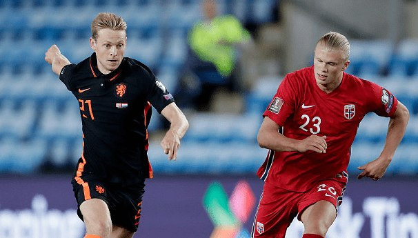 米兰体育官网-荷兰vs德国欧预赛